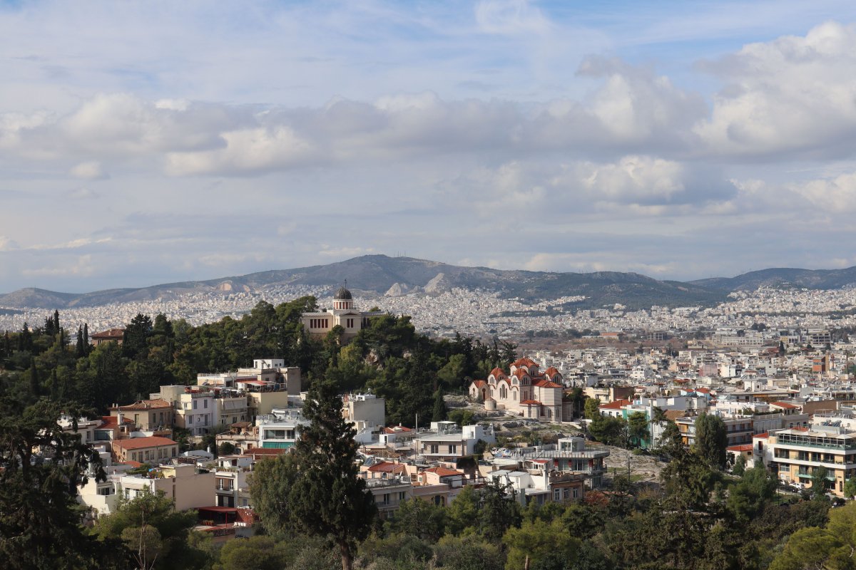 Ακίνητα στην Αθήνα: Οι 3 περιοχές που αναβαίνουν - Πού φτάνουν τα 4.000 €/τ.μ. - Το Athens Market Report 2026 της Engel & Völkers αποτυπώνει τις τάσεις σε τρεις γειτονιές κοντά στο κέντρο, με διαφορετικό προφίλ αγοραστών και αυξημέ