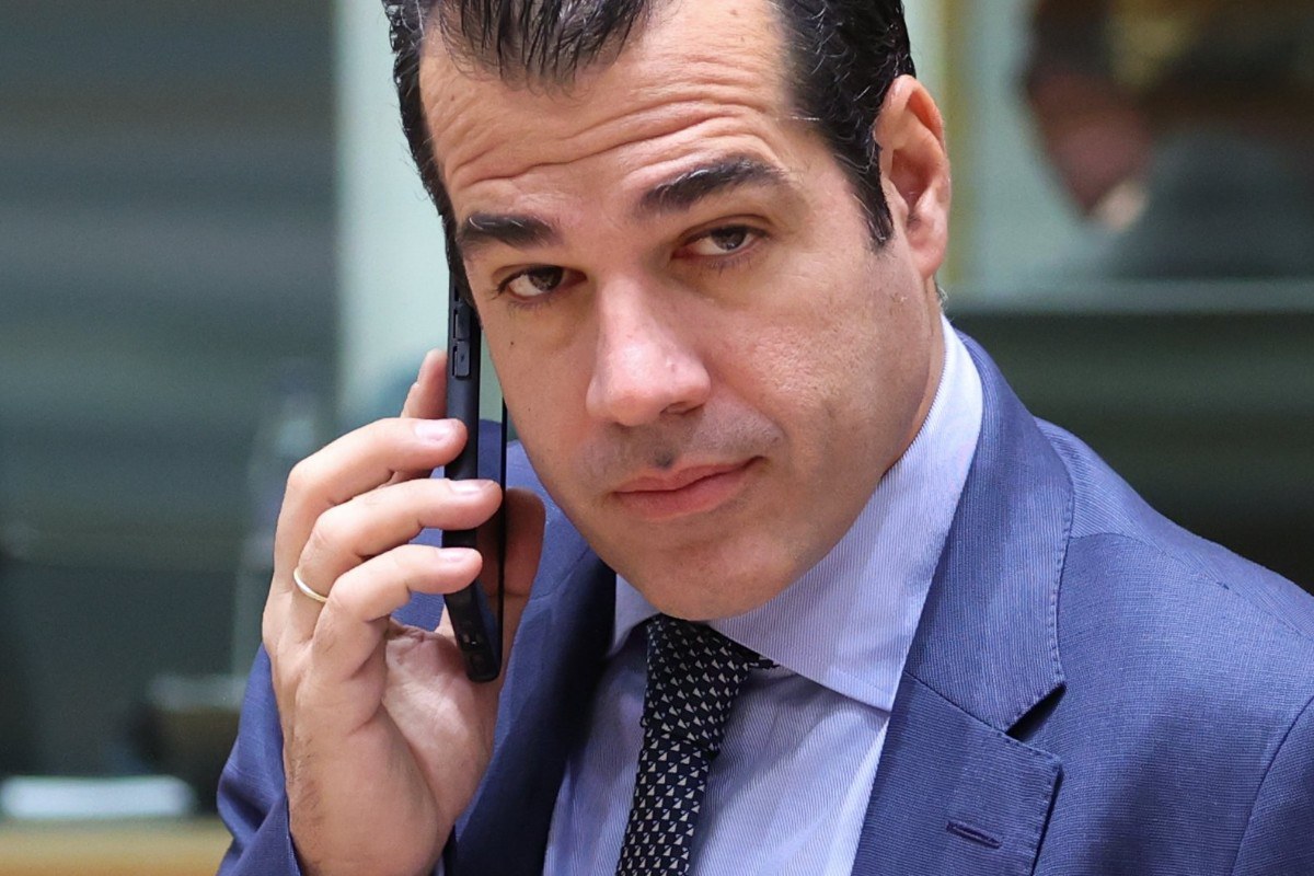 Πλεύρης: Τηλεφώνησα στον γιατρό του Μαζωνάκη μετά τον θάνατο – «Δεν είναι παράλογο»