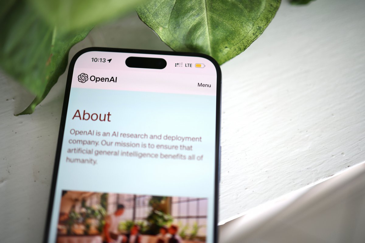OpenAI: Το AI της Anthropic χάκαρε τα συστήματά της μέσα σε 3 ώρες - Η εξωτερική δοκιμή ασφαλείας της startup Hacktron AI εντόπισε κενό στο σύστημα Discourse που συνδέει λογαριασμούς ChatGPT και Codex.