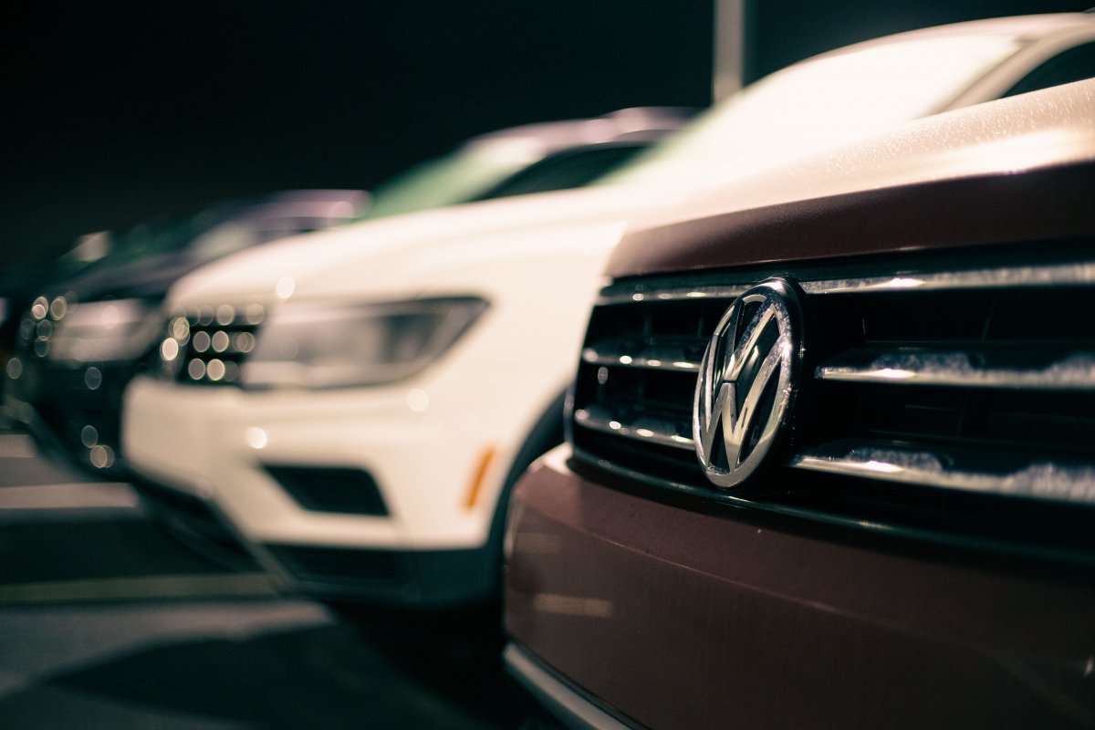 Volkswagen: Περικοπές σε 100.000 θέσεις εργασίας ‑ «Τσεκούρι» στο προσωπικό