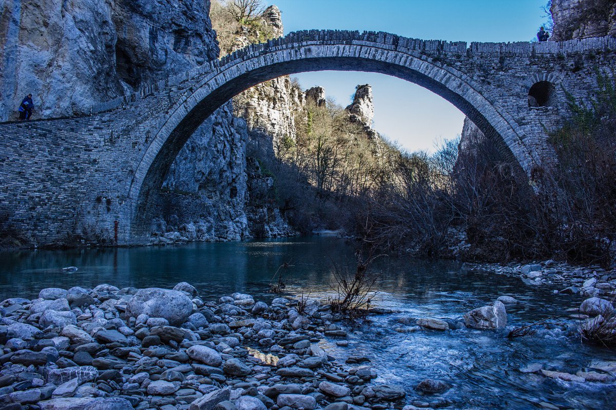 Το πέτρινο γεφύρι της Ηπείρου που πήρε το όνομα ενός μυλωνά