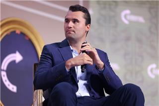 Τσάρλι Κερκ: Η Έρικα Κερκ ζητά να ξεκινήσει η δίκη το 2027, η υπεράσπιση θέλει το 2029
