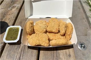 Σοκ στον Καναδά: Drone παρέδωσε γεύμα McDonald`s και αλκοόλ στο κελί της πιο αυστηρής φυλακής της χώρας