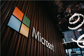 Microsoft: Εθελούσια έξοδος σε 60.000 εργαζομένους σε ΗΠΑ, Καναδά, Βρετανία και Ινδία