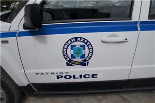 Νεκρός αστυνομικός στον Αγιο Δημήτριο: Κλειδί και μπουκάλι αλκοόλ βρέθηκαν μέσα στο κλειδωμένο όχημα