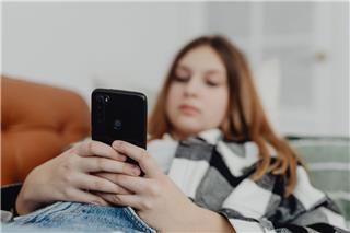 Απαγόρευση social media κάτω των 15: Υπερψηφίστηκε το νομοσχέδιο