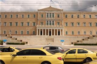 Οδηγός ταξί στη Νέα Ιωνία μετά την επίθεση: «Ευτυχώς που κόπηκε το αυτί μου και ζω»