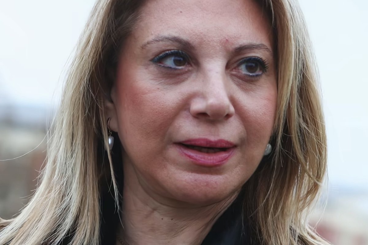 Περιοδείες σε όλη την Ελλάδα ξεκινά η Καρυστιανού για να ανακόψει την πτώση του κόμματός της στις δημοσκοπήσεις - Από την Πελοπόννησο και τη Δυτική Ελλάδα ξεκινά η πρόεδρος της «Ελπίδας για τη Δημοκρατία» έναν κύκλο επισκέψεων, με στόχο τη συμμετοχή σε πολιτιστικέ