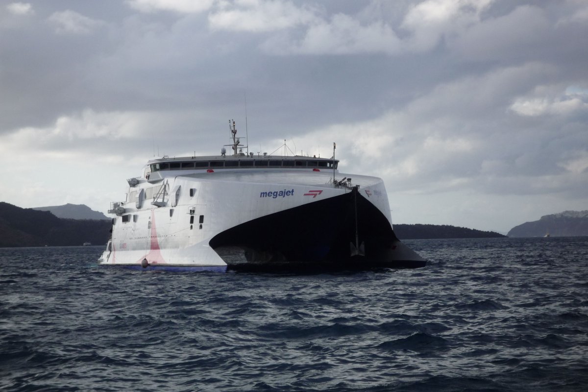 Δωρεάν εισιτήρια και επιστροφή χρημάτων για τους 317 επιβάτες του «Super Star»