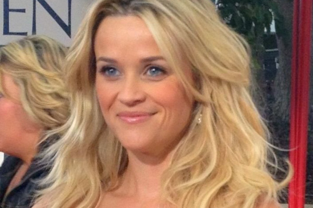 Η πραγματική «Εκδίκηση της Ξανθιάς» ‑ Η Reese Witherspoon αγοράζει ξανά την εταιρεία που... πούλησε