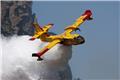 CL-415: Γιατί η Ελλάδα έστειλε τα πυροσβεστικά αεροσκάφη στην Ισπανία και όχι στη Γαλλία