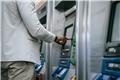 Μην πετάξετε ποτέ την απόδειξη του ATM στον κάδο – Ο λόγος θα σας εκπλήξει