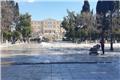 Σύνταγμα: Ύποπτο σακίδιο κλείνει δρόμους στο κέντρο της Αθήνας - Επιχείρηση του ΤΕΕΜ