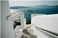 Σαντορίνη: Τελεσίγραφο ξενοδόχων στην Trivago - «Πληρώστε καμπάνια προβολής ή πάμε δικαστικά»