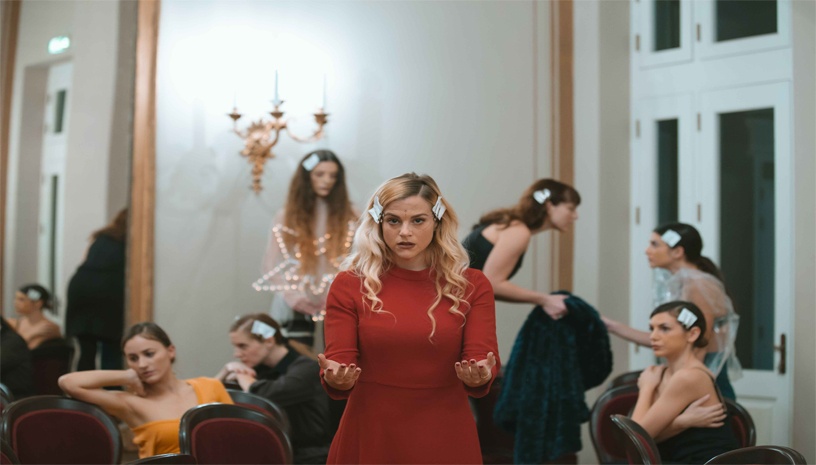 Οι Κούκλες του Νικόλα Ανδρουλάκη στο Δημοτικό Θέατρο Πειραιά